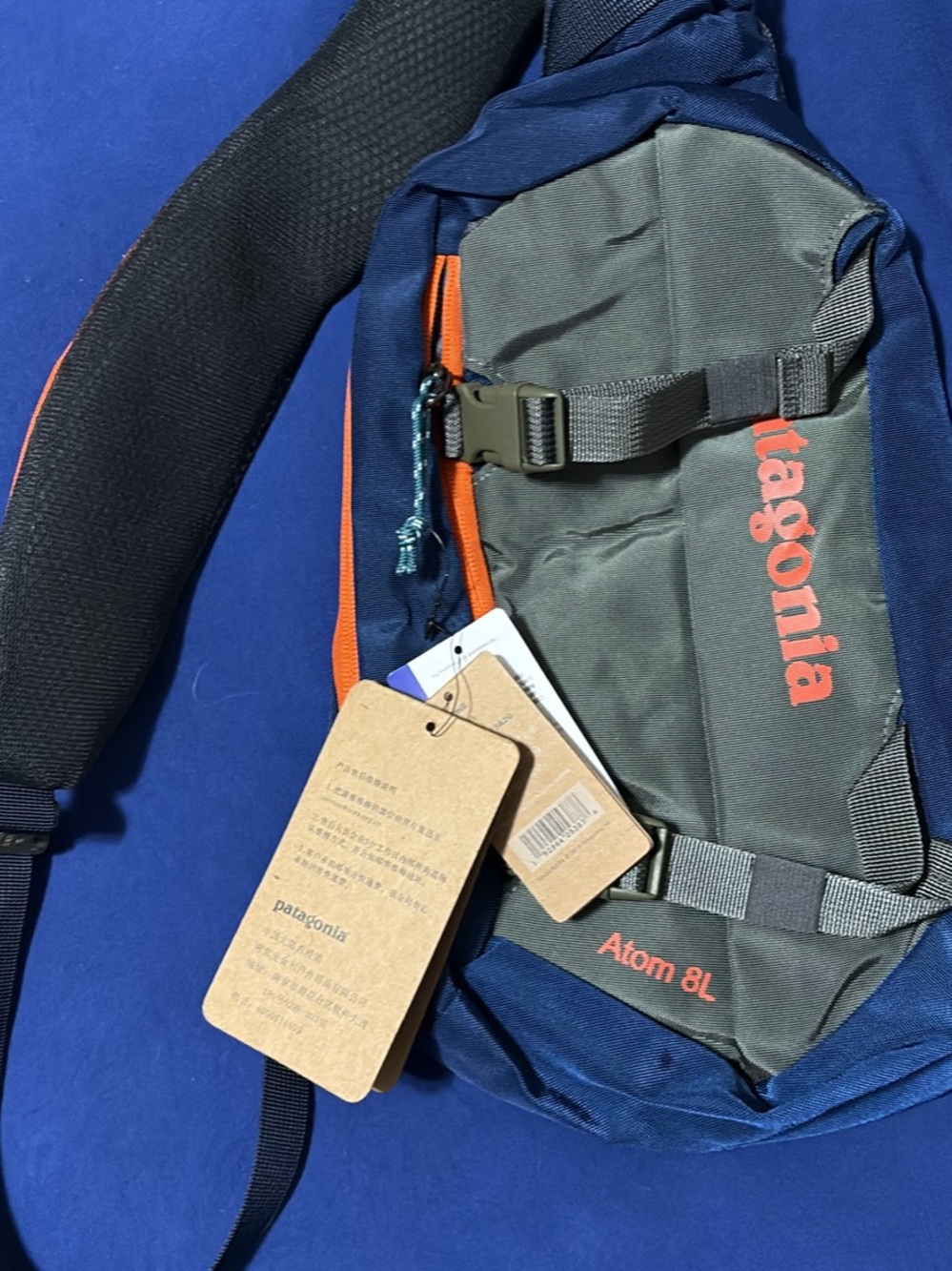 Patagonia Atom 8L Sling Bag